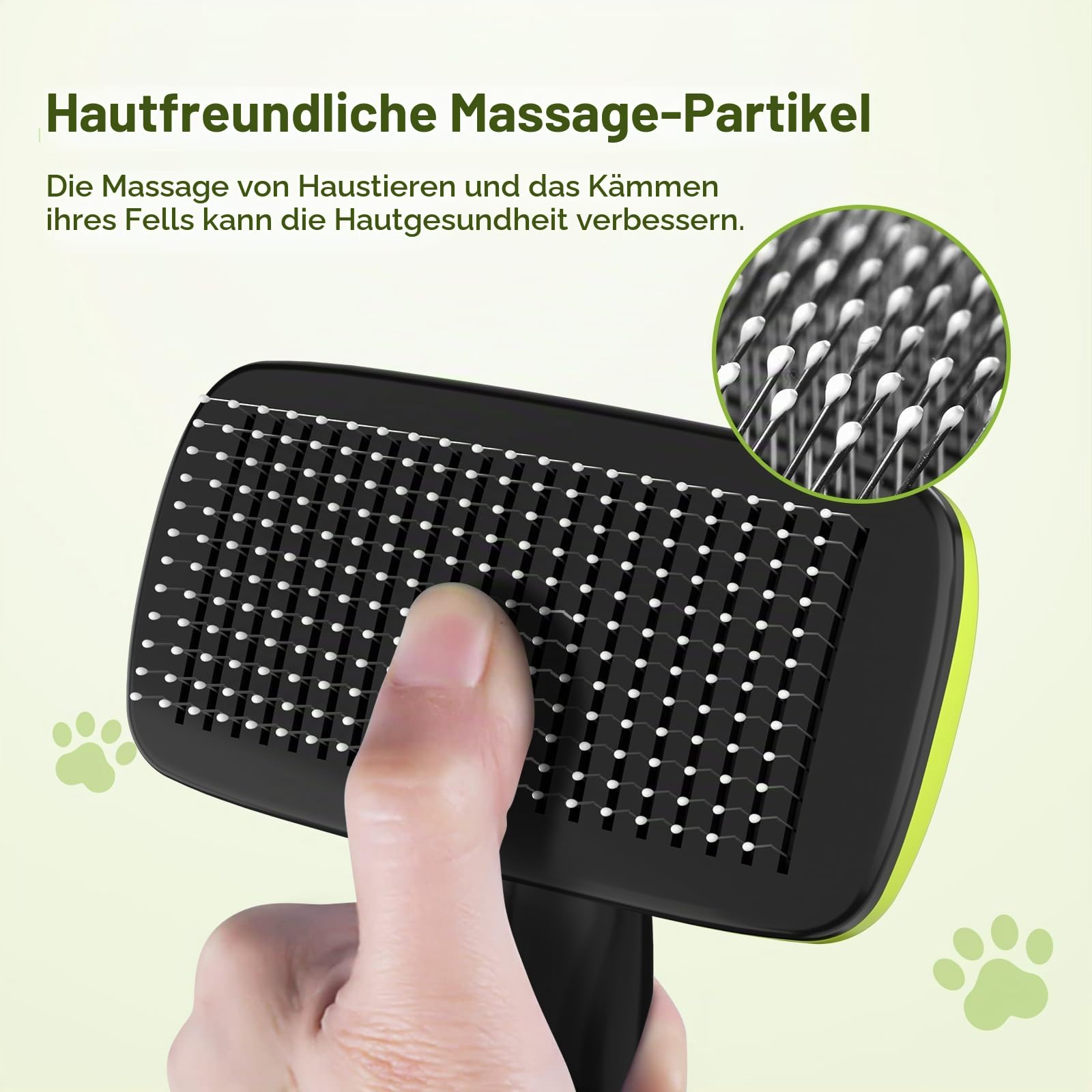 Selbstreinigende Fellbürste